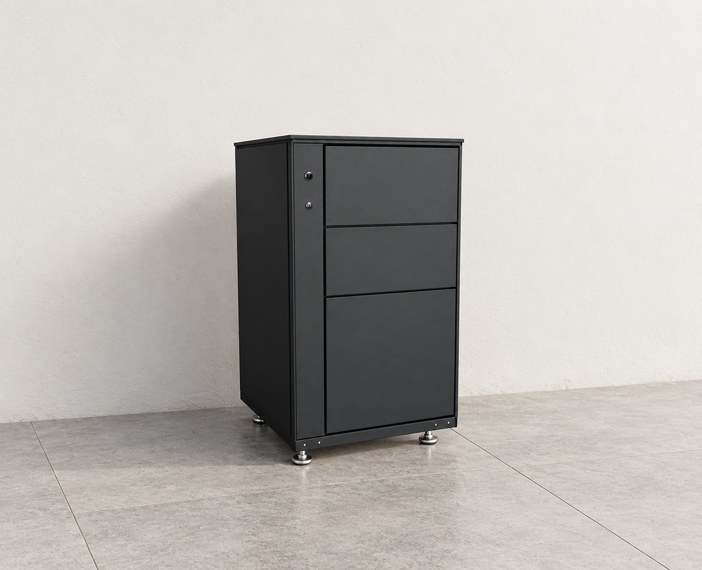 Mali Time Locker paketomat s tri pretinca